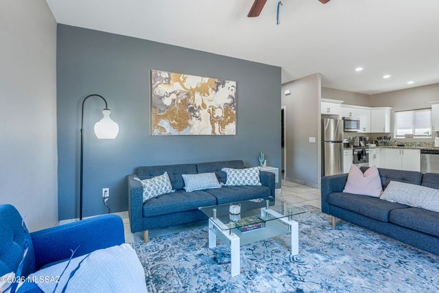 2141 S Flying Heart Lane, Tucson, AZ 85713