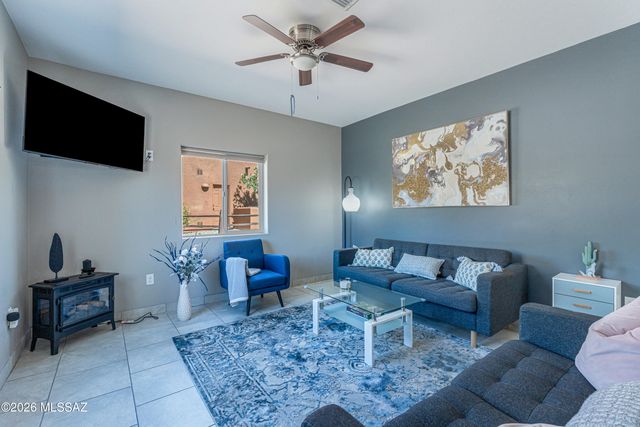 2141 S Flying Heart Lane, Tucson, AZ 85713