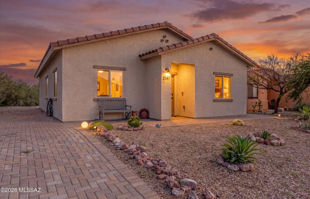 2141 S Flying Heart Lane, Tucson, AZ 85713