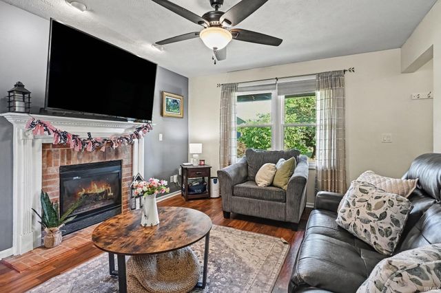 55051 Andrew Lane, Osceola, IN 46561