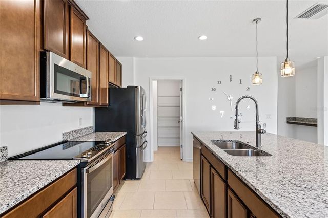 683 CAMPO LANE, Davenport, FL 33837