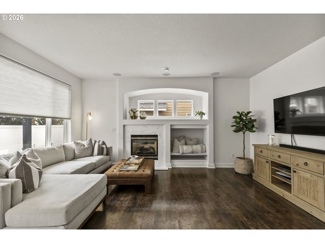 2612 N JOSEPH St, Cornelius, OR 97113