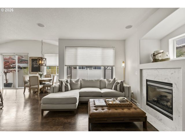 2612 N JOSEPH St, Cornelius, OR 97113