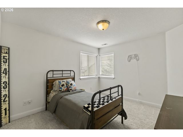 2612 N JOSEPH St, Cornelius, OR 97113