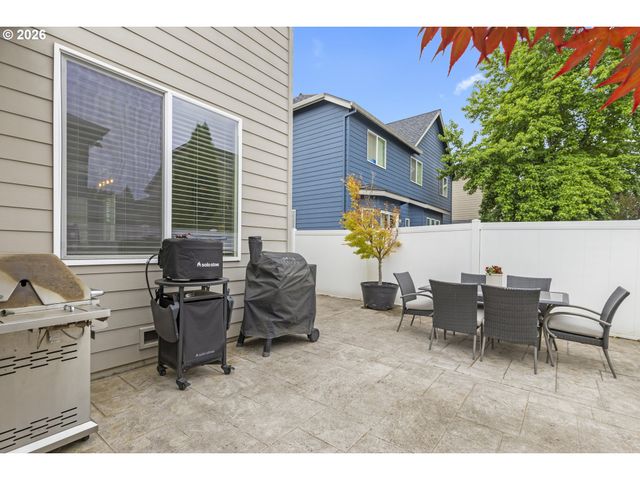 2612 N JOSEPH St, Cornelius, OR 97113