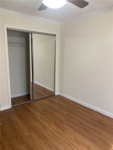 501 W 26th ST 122, Austin, TX 78705