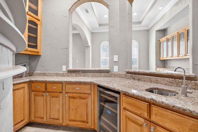 544 Waterchase Drive, Fort Worth, TX 76120