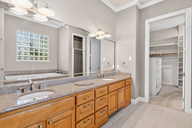 544 Waterchase Drive, Fort Worth, TX 76120