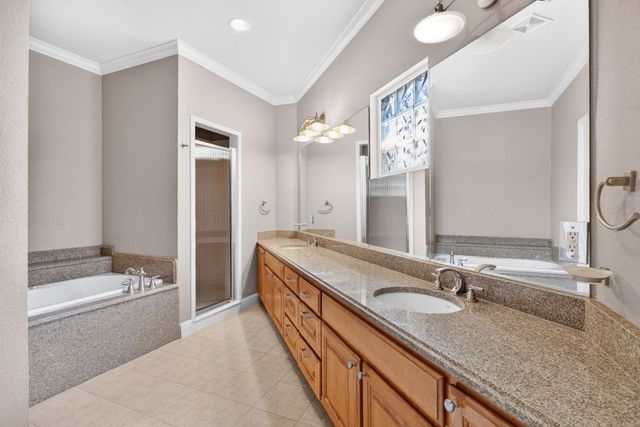 544 Waterchase Drive, Fort Worth, TX 76120
