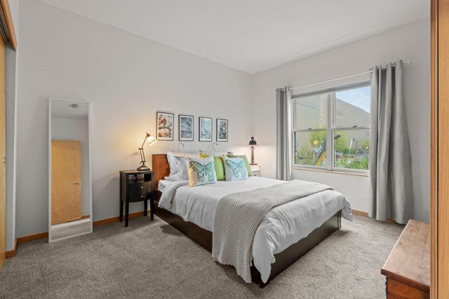 2900 11th Avenue S 1009, Minneapolis, MN 55407