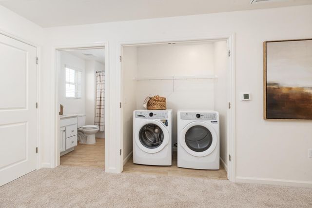 1533 Vintage Lane, Clovis, CA 93619