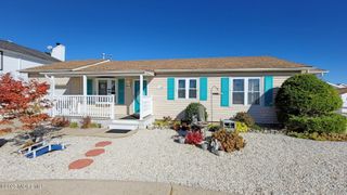 652 Newell Avenue, Beach Haven West, NJ 08050