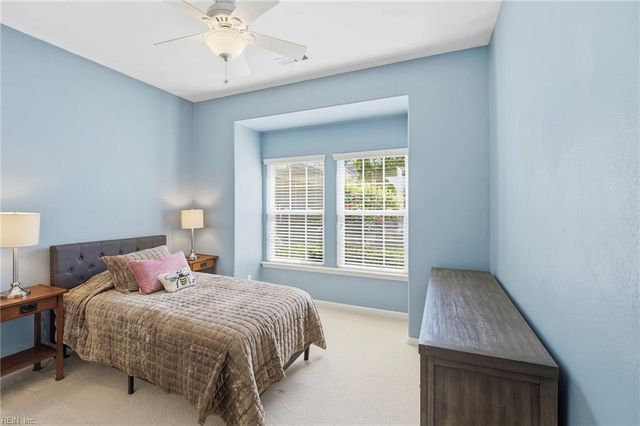 531 Shoreline RD, Carrollton, VA 23314