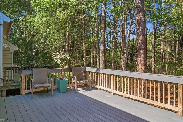 531 Shoreline RD, Carrollton, VA 23314