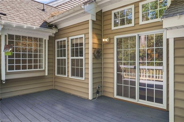 531 Shoreline RD, Carrollton, VA 23314