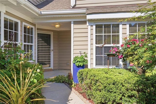531 Shoreline RD, Carrollton, VA 23314
