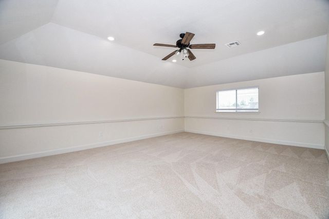 206 E Sutton Square, Stafford, TX 77477