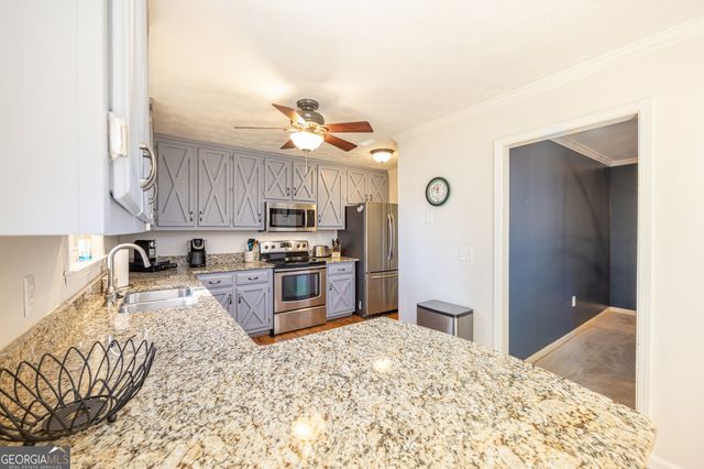 109 Moss Hill Court, Peachtree City, GA 30269