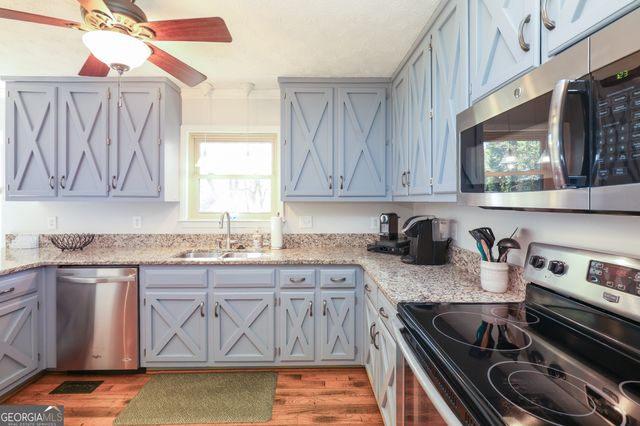 109 Moss Hill Court, Peachtree City, GA 30269