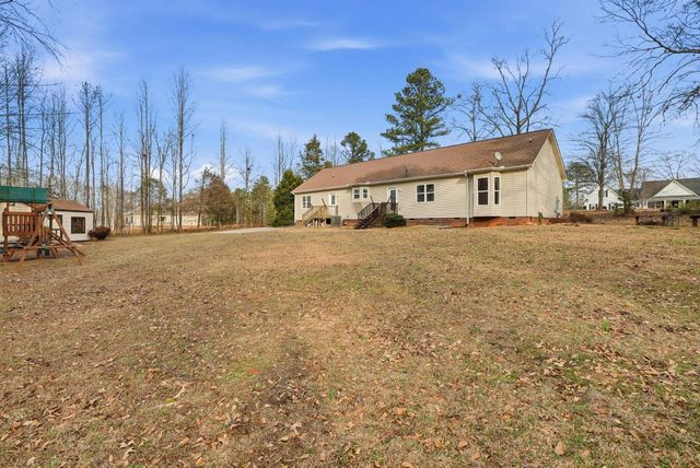 110 Indian Ridge Drive, Laurens, SC 29360