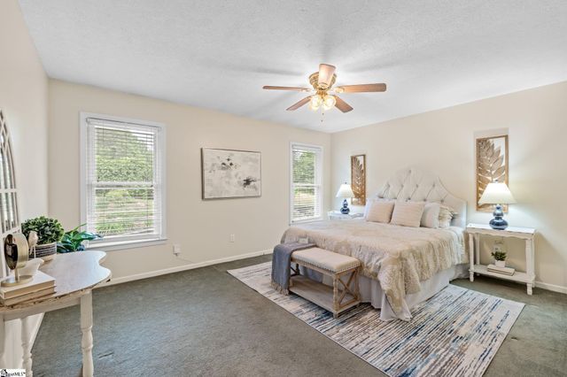 16 Kindlin Way, Taylors, SC 29687