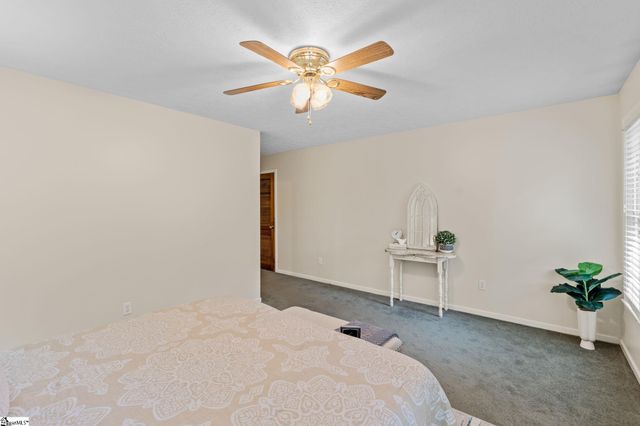 16 Kindlin Way, Taylors, SC 29687
