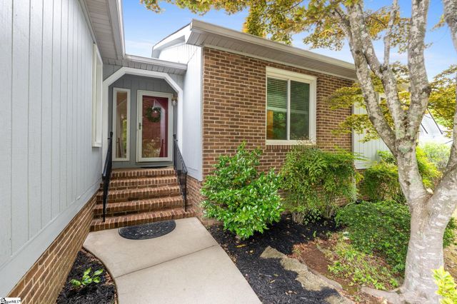 16 Kindlin Way, Taylors, SC 29687