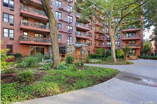 87-10 51st Ave 5H, Elmhurst, NY 11373