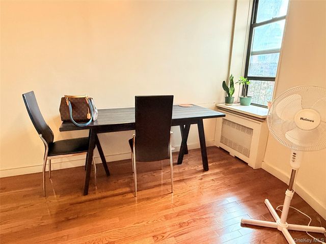 87-10 51st Ave 5H, Elmhurst, NY 11373