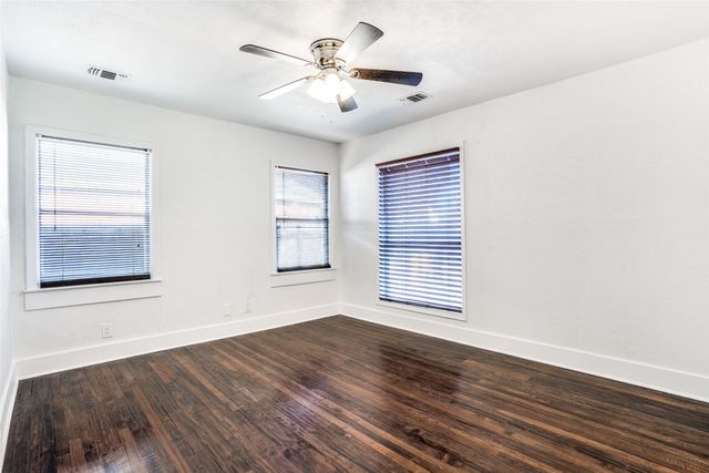 2837 Cherrywood Avenue, Dallas, TX 75235