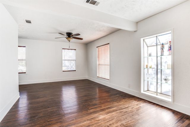 2837 Cherrywood Avenue, Dallas, TX 75235