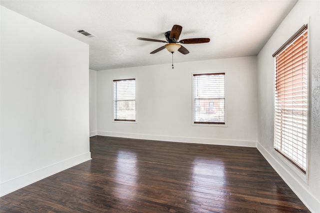 2837 Cherrywood Avenue, Dallas, TX 75235