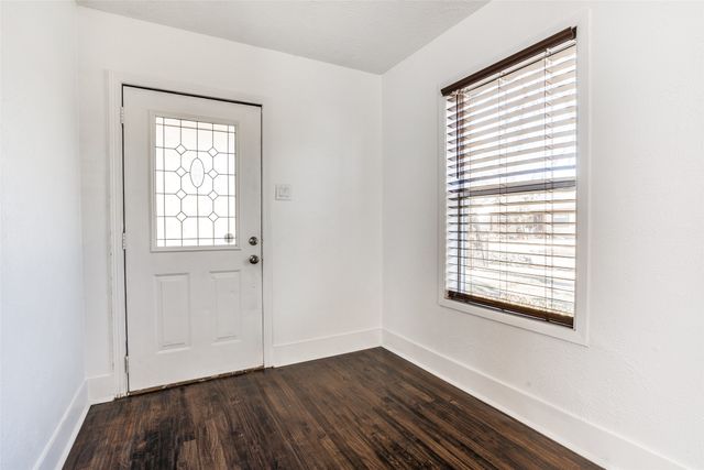 2837 Cherrywood Avenue, Dallas, TX 75235