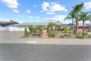 25768 Roanoke Road, Sun City, CA 92586