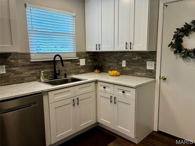 701 Ballantrae Drive, Wentzville, MO 63385