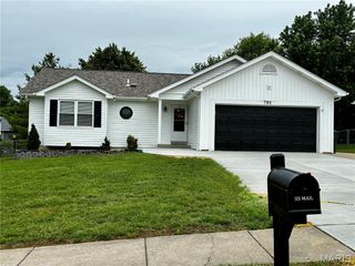 701 Ballantrae Drive, Wentzville, MO 63385