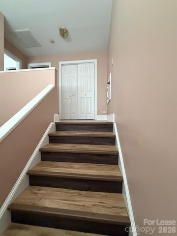 5600 Carmel Road, Charlotte, NC 28226