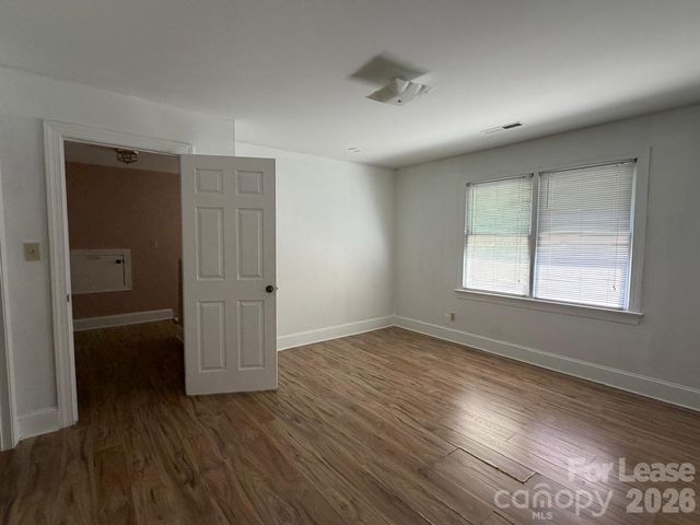 5600 Carmel Road, Charlotte, NC 28226
