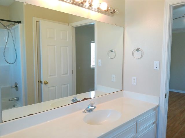 610 Kaipo Dr, Corpus Christi, TX 78418