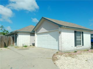 610 Kaipo Dr, Corpus Christi, TX 78418