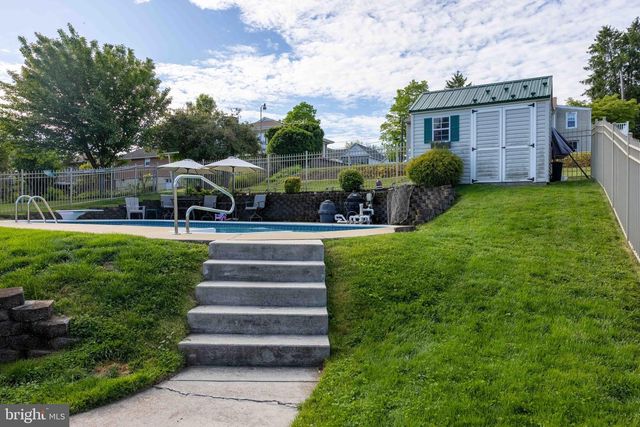432 CAMERON ST, Marysville, PA 17053