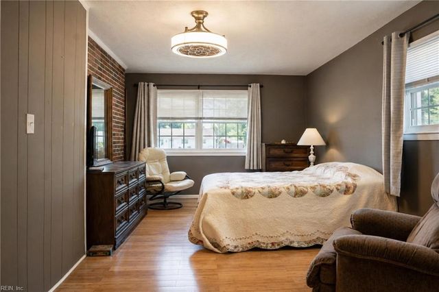 347 Avis CIR, Newport News, VA 23608