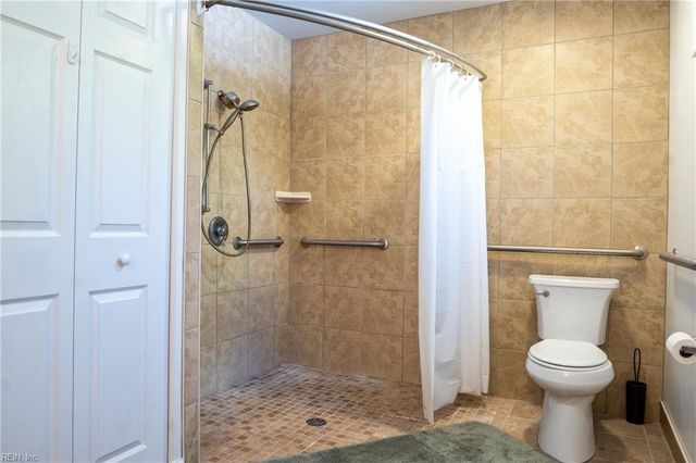 347 Avis CIR, Newport News, VA 23608