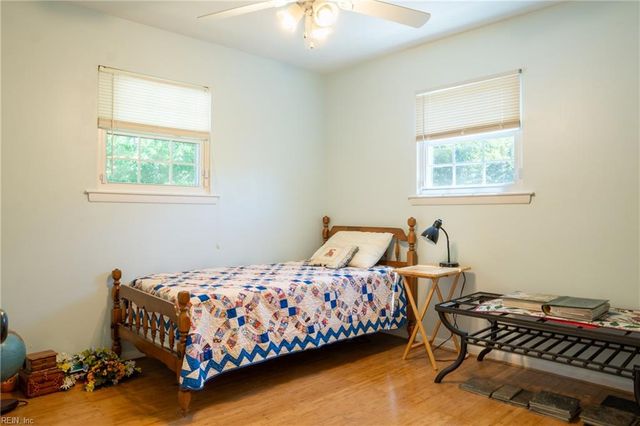 347 Avis CIR, Newport News, VA 23608