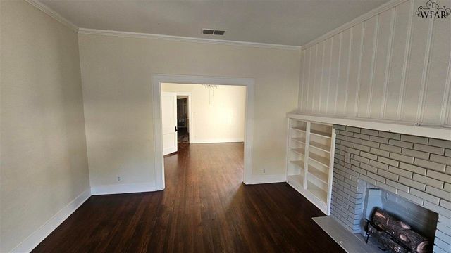 1707 COLLINS AVENUE, Wichita Falls, TX 76301