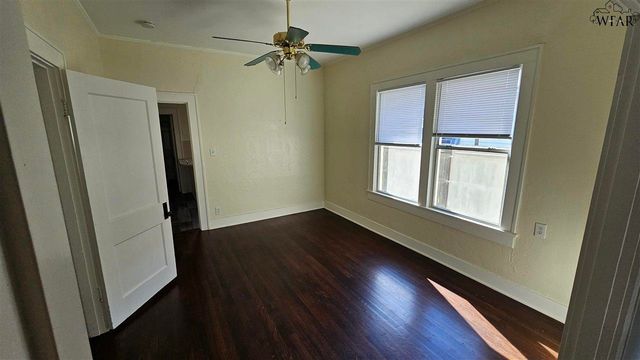 1707 COLLINS AVENUE, Wichita Falls, TX 76301