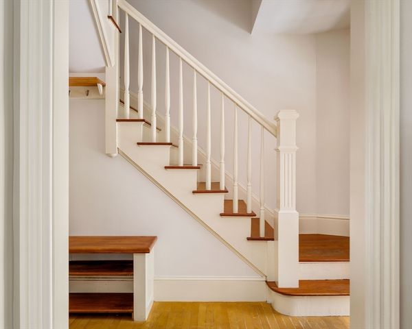 24 Gibson Street, Cambridge, MA 02138