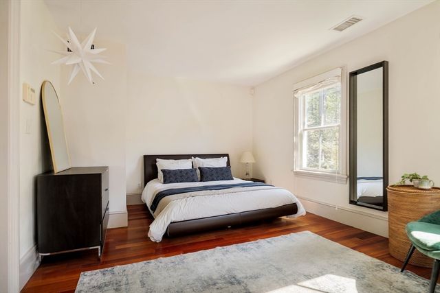 24 Gibson Street, Cambridge, MA 02138