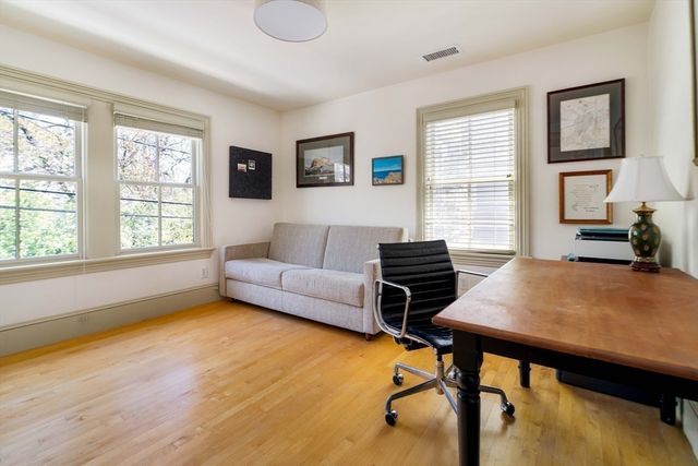 24 Gibson Street, Cambridge, MA 02138