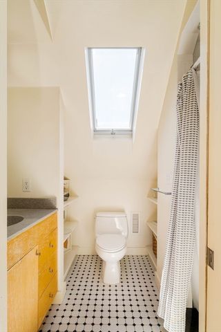 24 Gibson Street, Cambridge, MA 02138